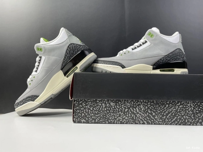 1st Kicks Shoes Jordan Chlorophyll Air Retro 136064-006 3 0803